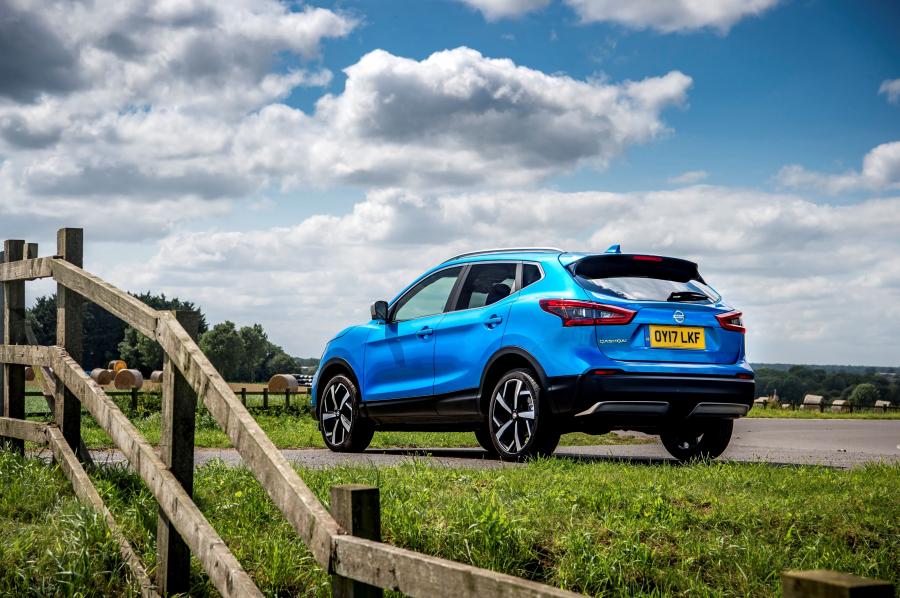  Nissan Qashqai 2017 года  (UK) (фото 12 из 24)